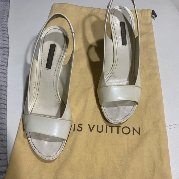 Louis Vuitton shoe - Picture 5 of 5